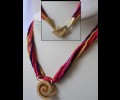 Colored ribbon necklace-spiral