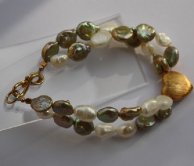 2 -row green/white bracelet with heart