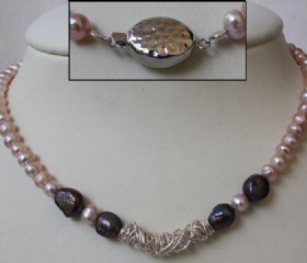 Pink pearl and silver necklace