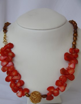 Orange corals and brown pearls