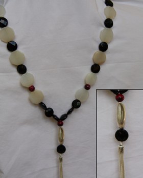 Octagonal white agate -black onyx-silver necklace