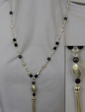 Rice pearls necklace