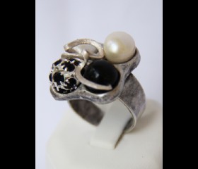 Square 4-bead silver ring