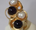 Metallic golden ring-pearls,amethyst