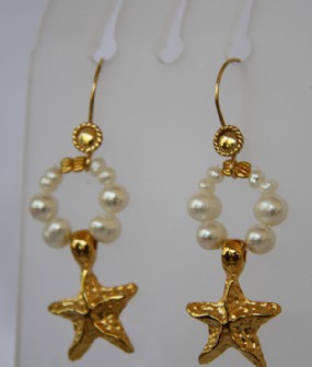 Gold-Pearl earrings-star fish