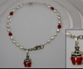 White pearls-lady bird bracelet